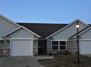 102 Kaylee Dr, Fremont, OH 43420