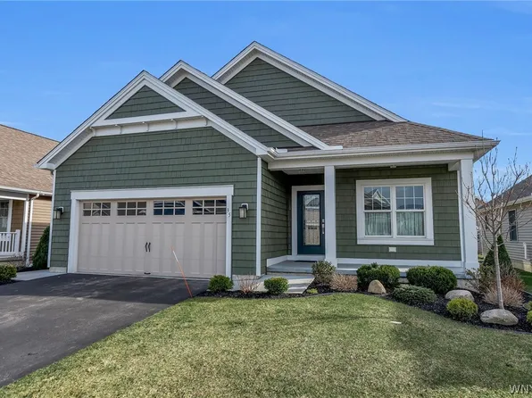 35 Raine Dr, Buffalo, NY 14221