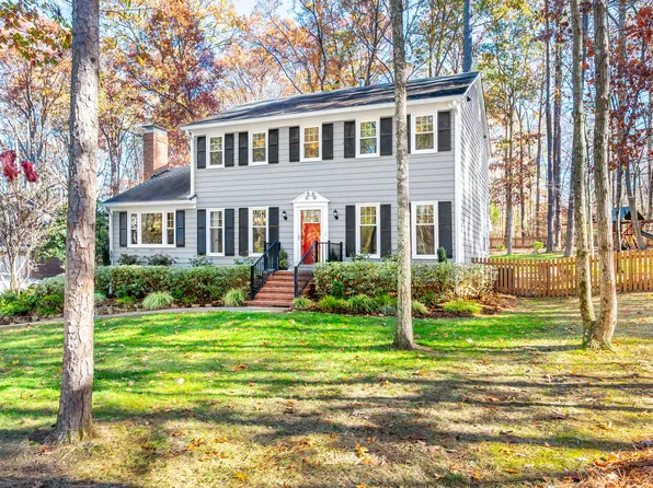 1 Tupelo Ln, Chapel Hill, NC 27514