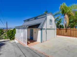 420 Hutchison St #A, Vista, CA 92084