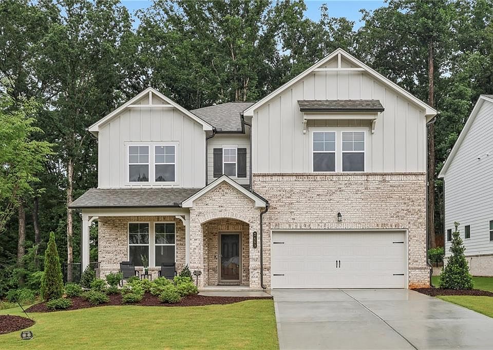 1st image of 3463 Hillyard Dr