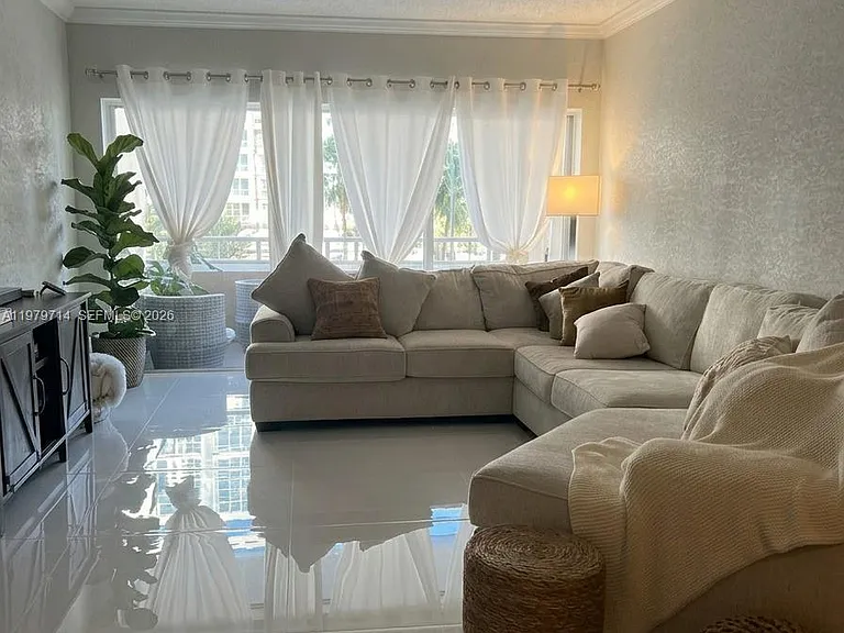 1985 S Ocean Dr #2B — Photo 8