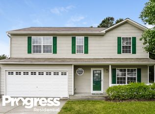 3805 Watkins Ridge Ct, Raleigh, NC 27616