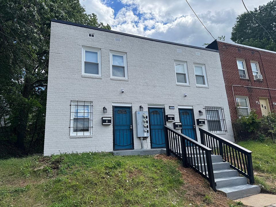 1st image of 5137 Astor Pl SE