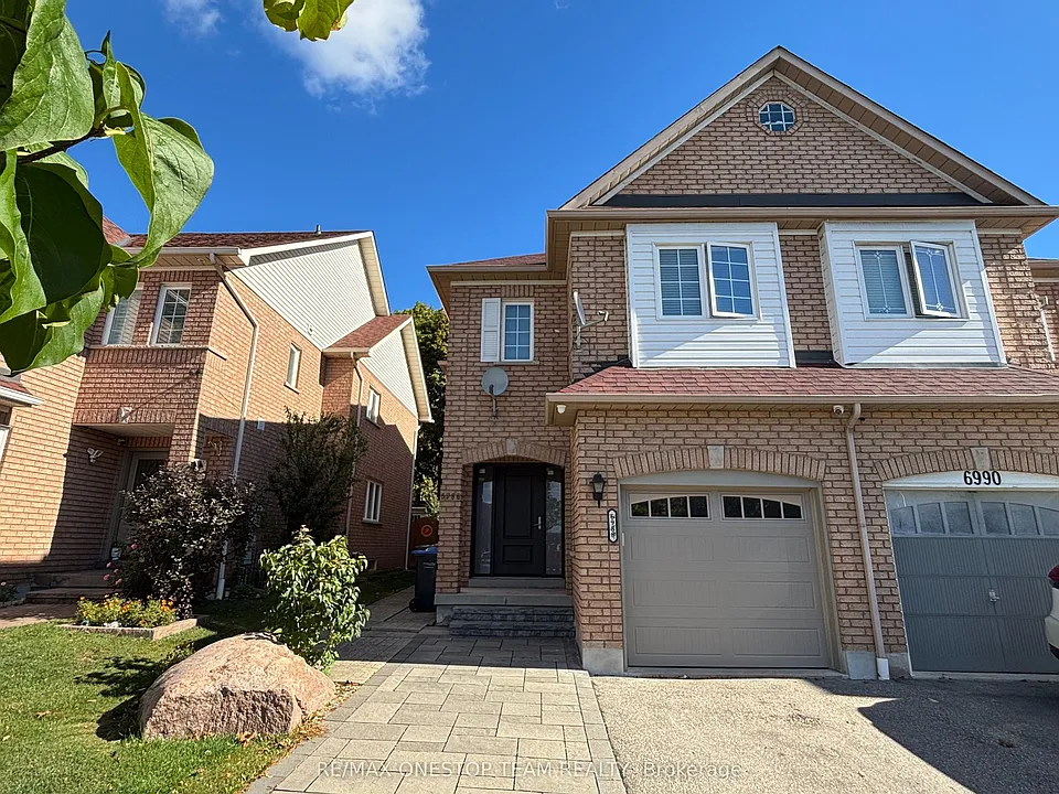 6988 Tassel Cres