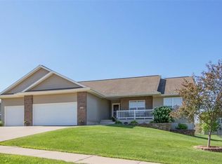 433 Bear Dr, Tiffin, IA 52340