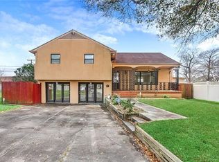 6 Sable Ct, Arabi, LA 70032