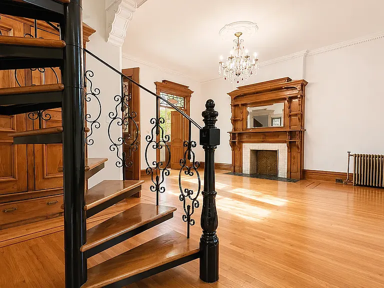 139 Hancock St #3 — Photo 4