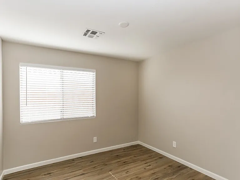6418 W Magnolia St — Photo 14