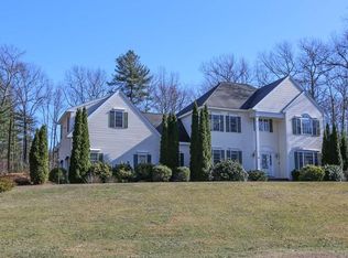 28 Cortland Dr, Hudson, MA 01749
