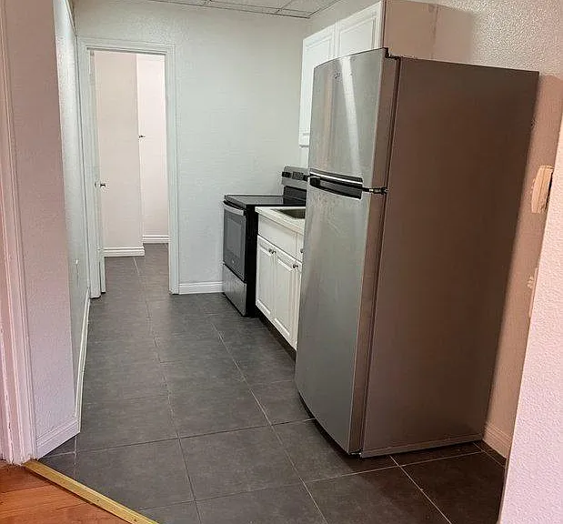 4230 Voltaire St #3 — Photo 13