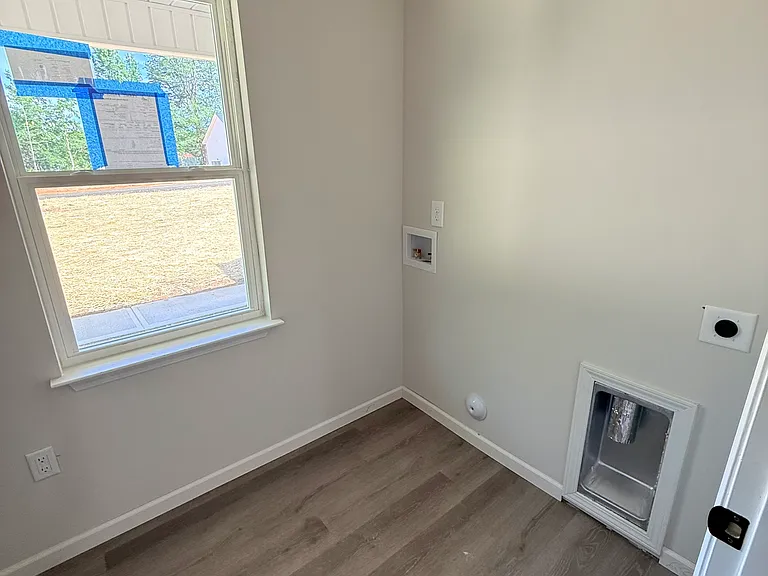 8465 Alberta Village Rd — Photo 8
