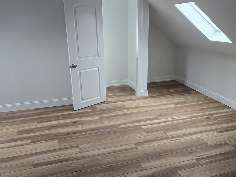 530 Jane St #2B — Photo 8