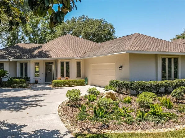 3190 N Pinelake Village Point, Lecanto, FL 34461