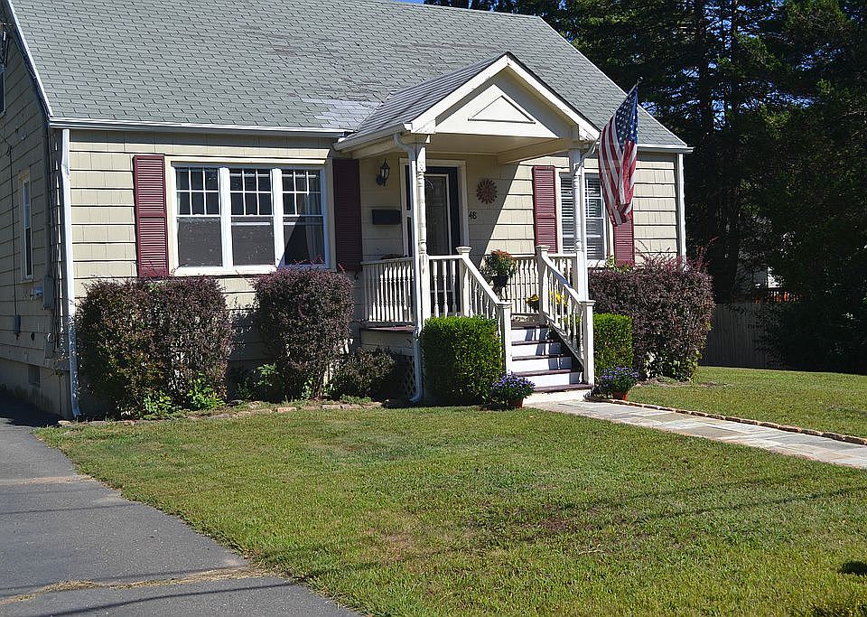 48 Brookdale Rd, Fairfield, CT 06824 Zillow