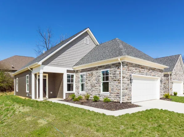 6040 Naughten Pond Dr, Columbus, OH 43213