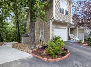 34 Walnut Rd, Lake Ozark, MO 65049