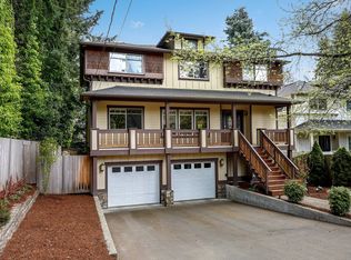 3030 NE 95th St, Seattle, WA 98115