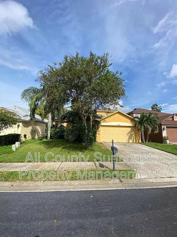 3 bed, 2.0 bath, $2,475 — Photo 1
