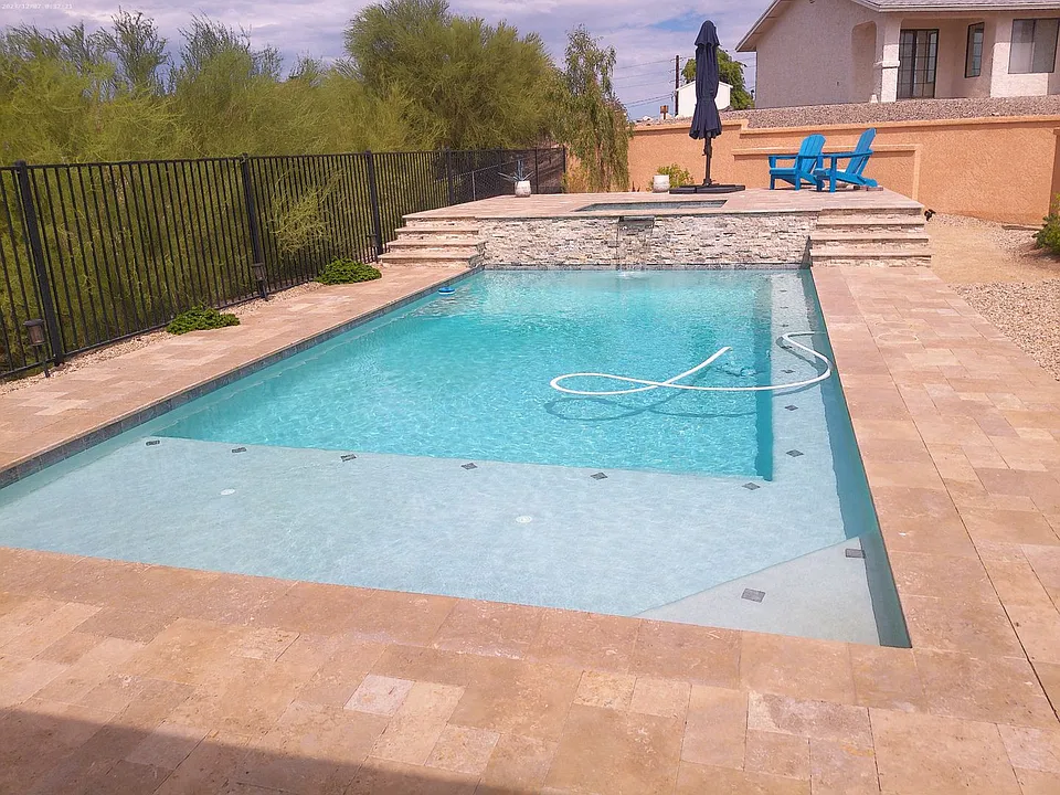 1740 Quartz Ln