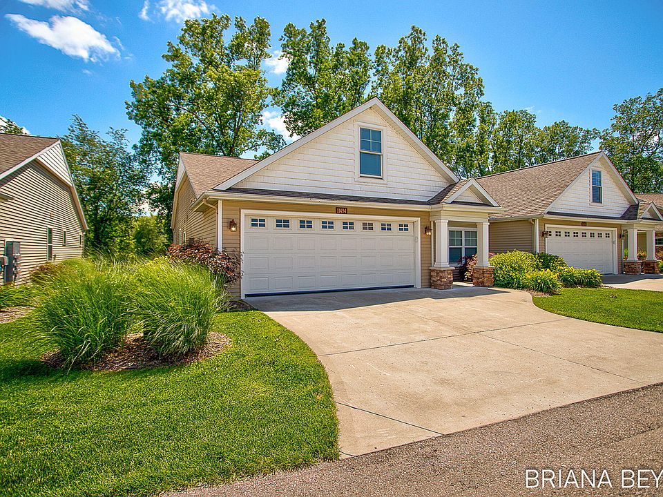 1st image of 11494 S Lake Dr