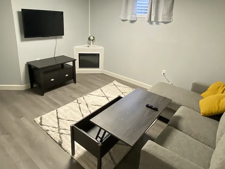 17127 E Kent Dr — Photo 1