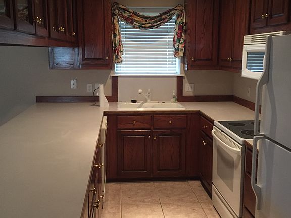 3rd image of 1529 Magnolia St Lot 11