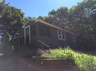 29 Pine St, Dedham, MA 02026