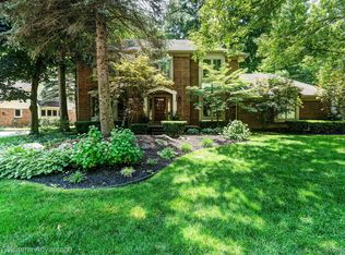 28811 Glenbrook Dr, Farmington Hills, MI 48331