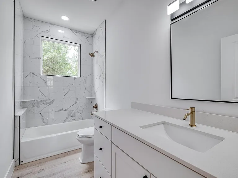 5211 Rob Scott St — Photo 13