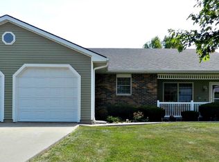 30147 Eastview Dr, Maryville, MO 64468