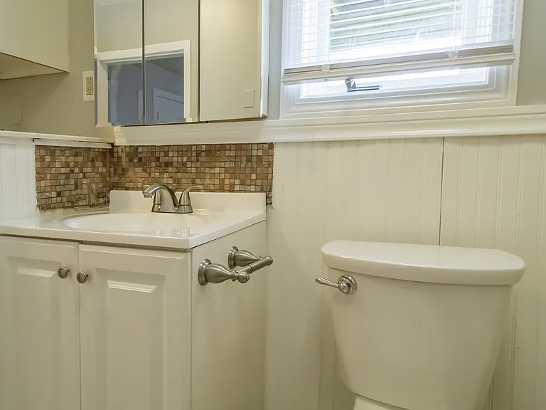 13 Ingraham Pl — Photo 21