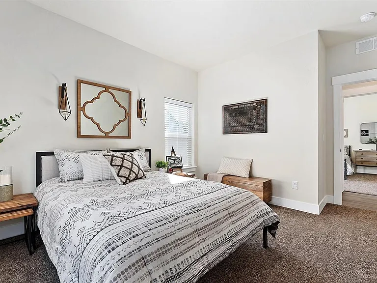 Cedar Crossing Luxury Townhomes — Photo 81