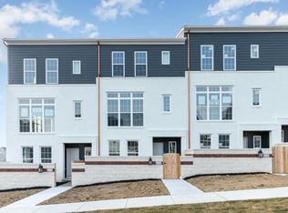 3120 Egreton Rd, Mechanicsburg, PA 17055