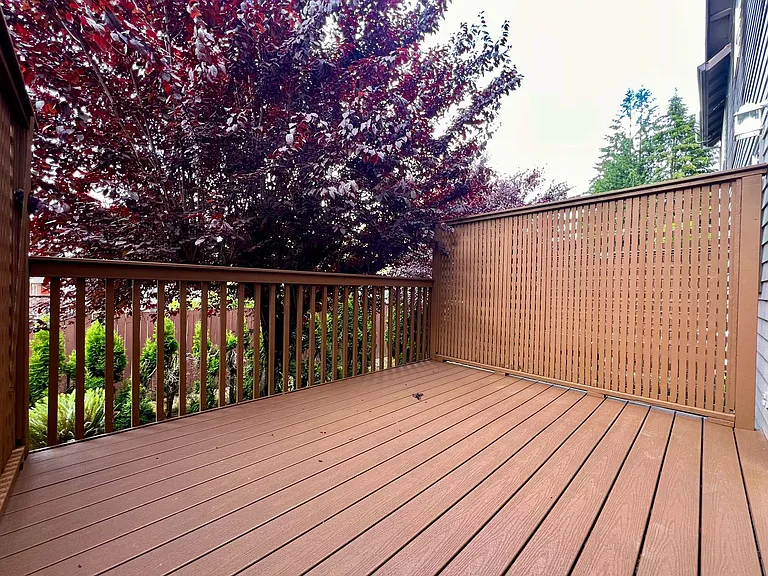 16775 NE Halsey St — Photo 25