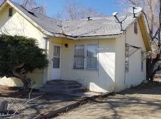 904 Walnut Dr, Farmington, NM 87401