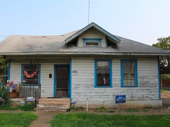 1223 Walmsley Ave, Dallas, TX 75208