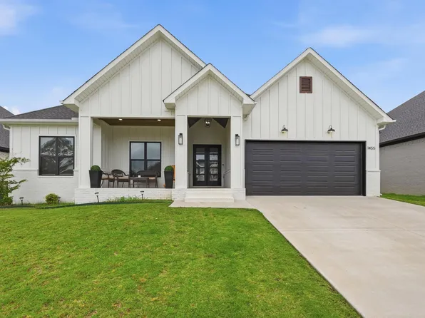 1455 Ronnie Weaver Dr, Conway, AR 72034