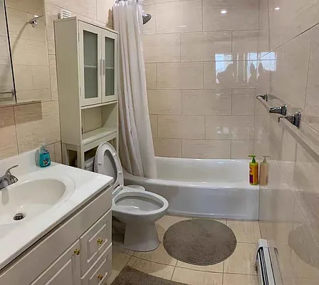 Rented by Project Queens LLC | media 8