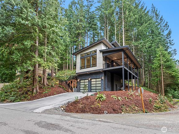 4th image of 32 Bramble Way