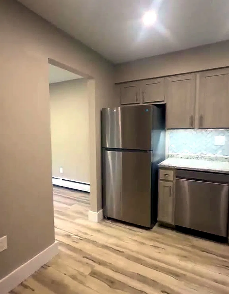 2 bed, 1037 sqft, $2,500 — Photo 2