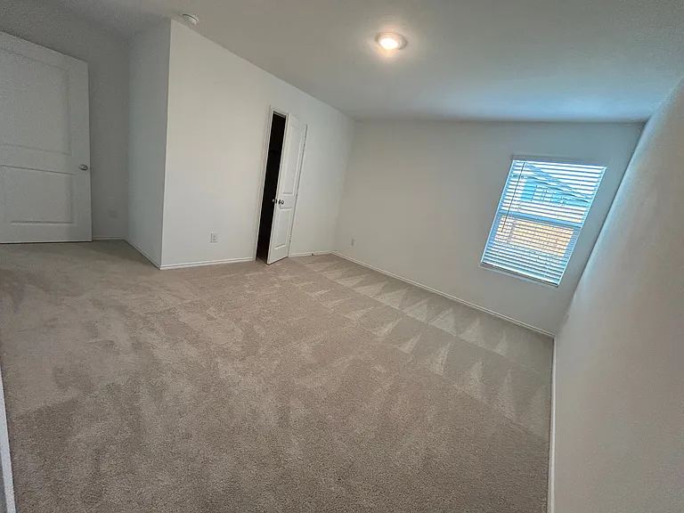 1264 Eclipse Ln — Photo 12
