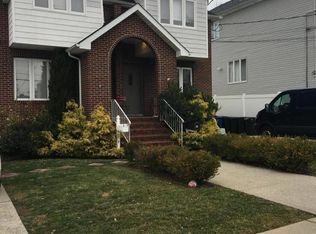 87 Tarlee Pl, Staten Island, NY 10308