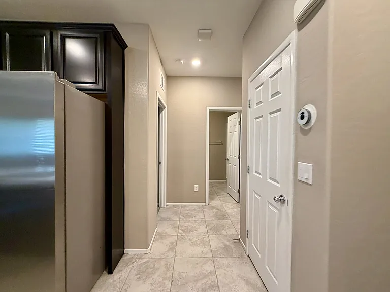4536 Lafontaine Ct #1080 — Photo 16