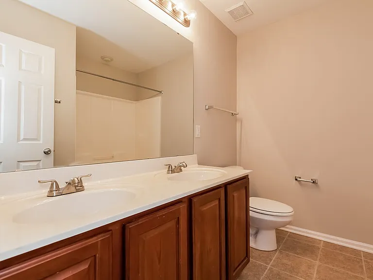 5408 Nightshade Oaks Dr — Photo 11