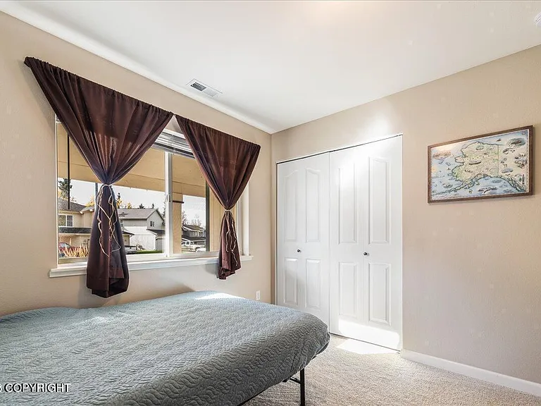 19015 Danny Dr — Photo 19