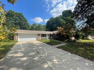 2517 E Whipp Rd, Dayton, OH 45440