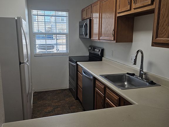 2nd image of 3003 E 4th Ave Unit 6