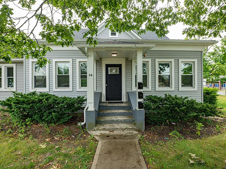 76 Amity St #1 — Photo 8