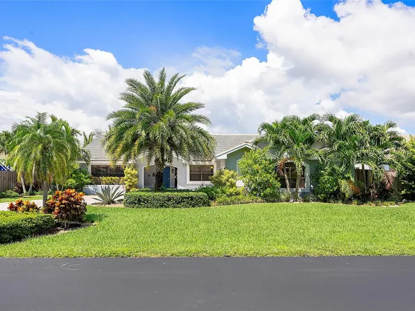 4841 E Roundtable, Davie, FL 33331